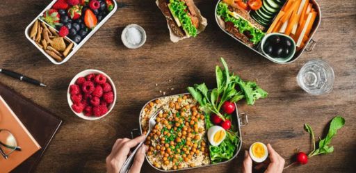 7 Fresh & Balanced Lunch Recipes for a Productive Day