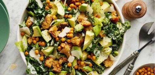 7 Light Yet Filling Lunches to Keep You Focused All Afternoon